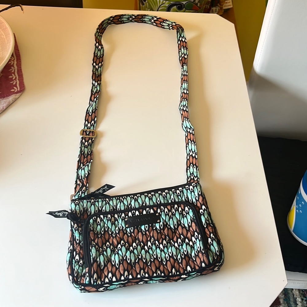 Vera Bradley crossover bag. Never used like new.